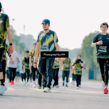 Runner Photo 6483818