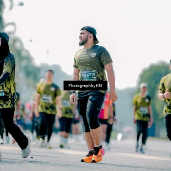 Runner Photo 6483839