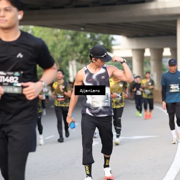 Runner Photo 6483896