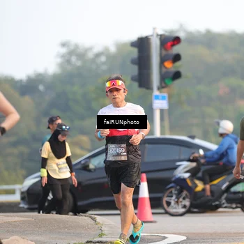 Runner Photo 6483911