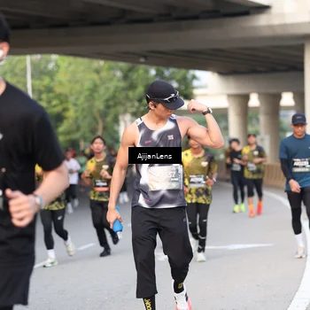 Runner Photo 6483934