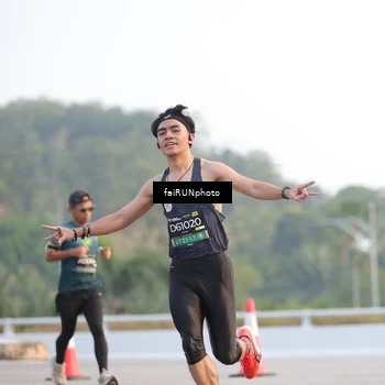 Runner Photo 6483952