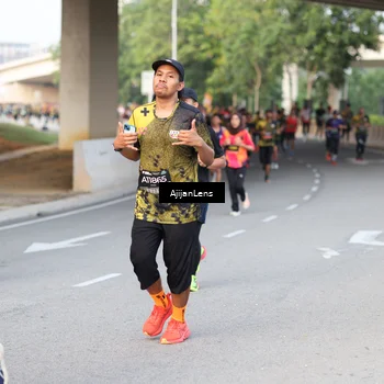 Runner Photo 6483982