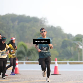 Runner Photo 6484036