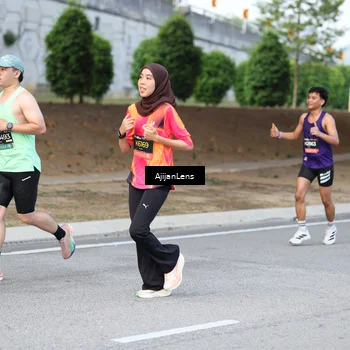 Runner Photo 6484053