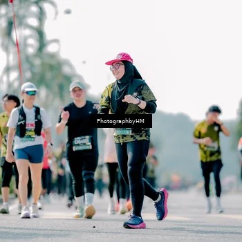 Runner Photo 6484106