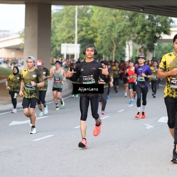 Runner Photo 6484131