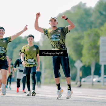 Runner Photo 6484142