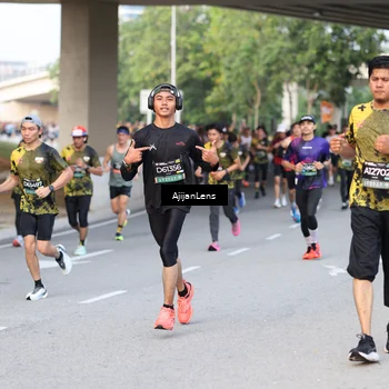 Runner Photo 6484146
