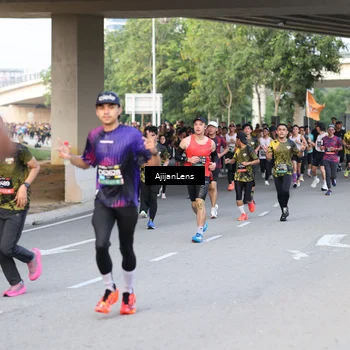 Runner Photo 6484152