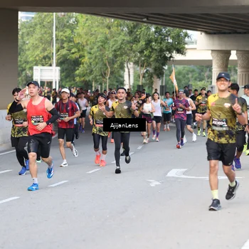 Runner Photo 6484204