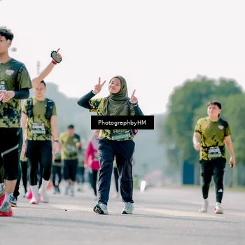 Runner Photo 6484253
