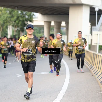 Runner Photo 6484255