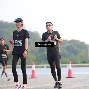 Runner Photo 6484291