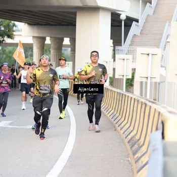 Runner Photo 6484292