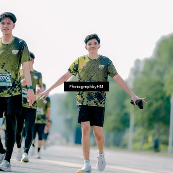Runner Photo 6484332