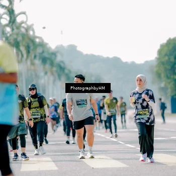Runner Photo 6484342