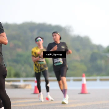Runner Photo 6484344