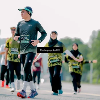 Runner Photo 6484356