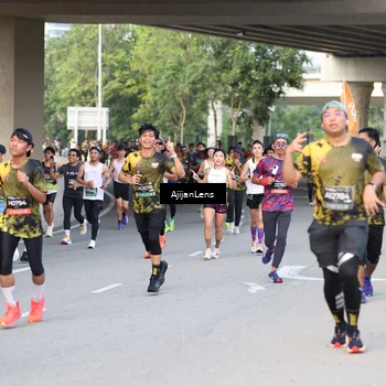 Runner Photo 6484365