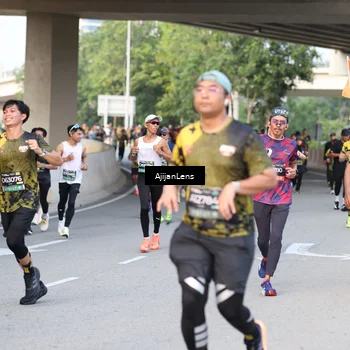 Runner Photo 6484414