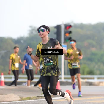 Runner Photo 6484421