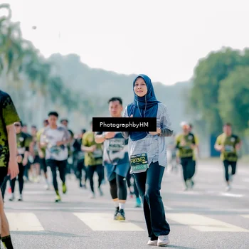 Runner Photo 6484444