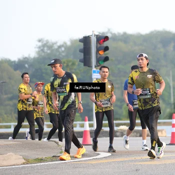 Runner Photo 6484462