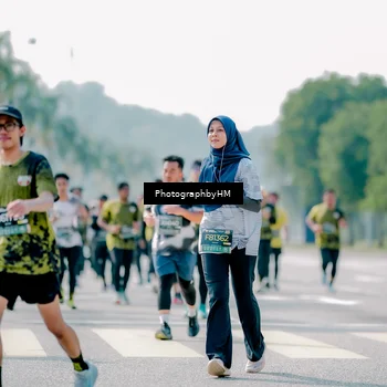 Runner Photo 6484475