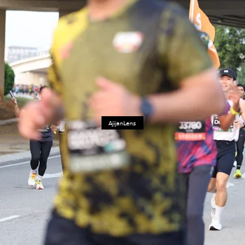 Runner Photo 6484480
