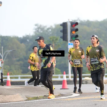 Runner Photo 6484484