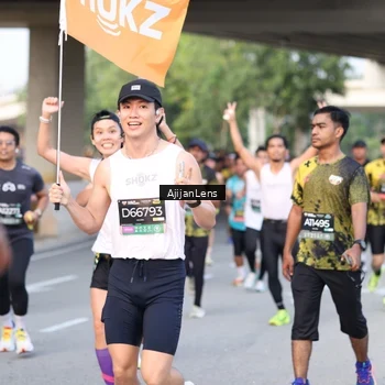 Runner Photo 6484494