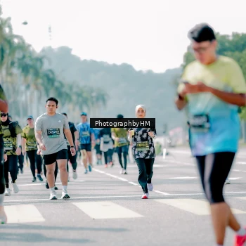 Runner Photo 6484501