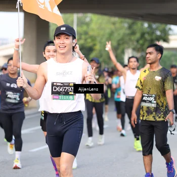 Runner Photo 6484505