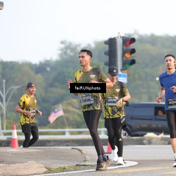 Runner Photo 6484506