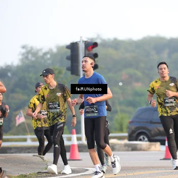 Runner Photo 6484537