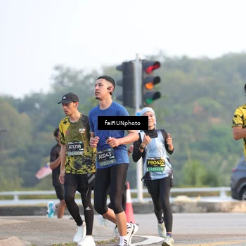 Runner Photo 6484540