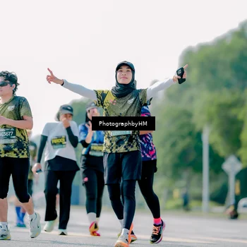 Runner Photo 6484546
