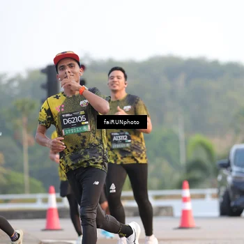 Runner Photo 6484560