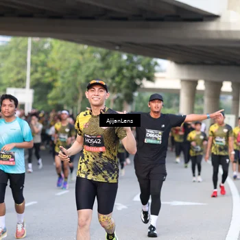 Runner Photo 6484571