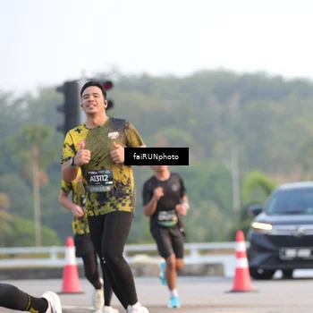 Runner Photo 6484585