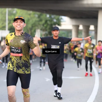 Runner Photo 6484593