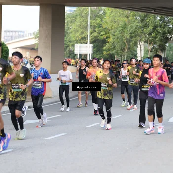 Runner Photo 6484619
