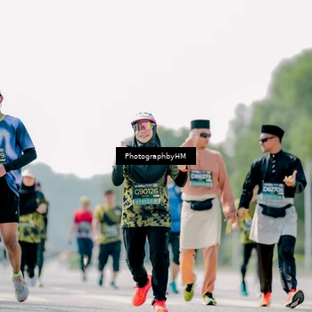 Runner Photo 6484622