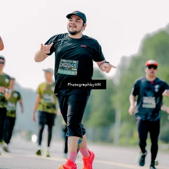 Runner Photo 6484634