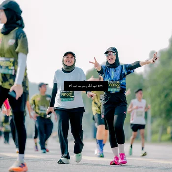 Runner Photo 6484640