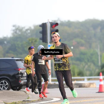 Runner Photo 6484642