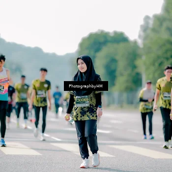 Runner Photo 6484645