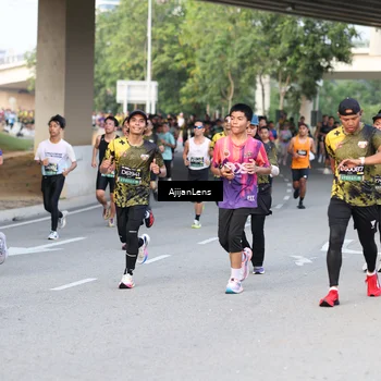 Runner Photo 6484646