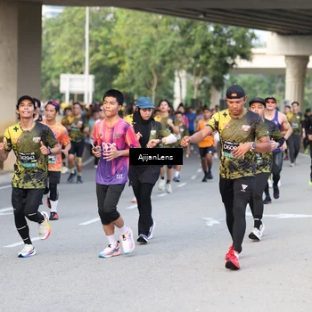 Runner Photo 6484648